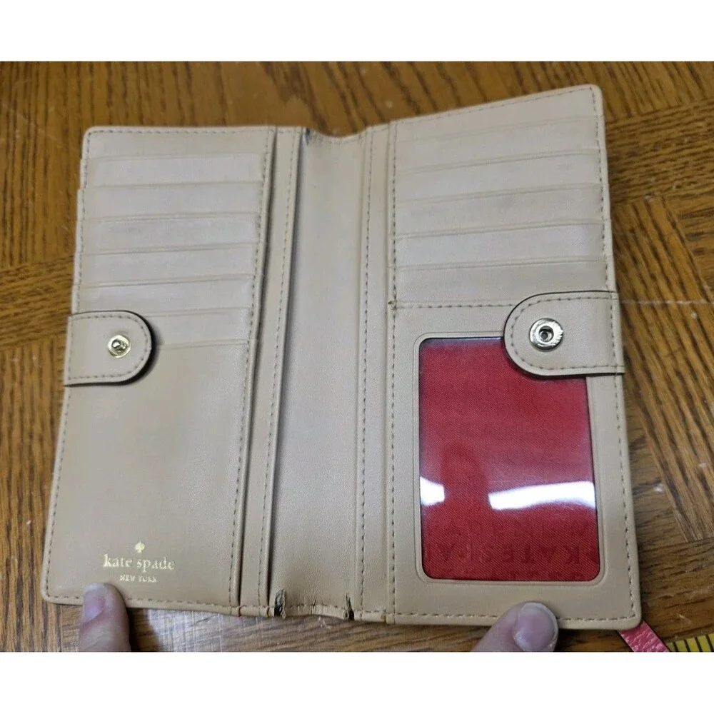 Kate Spade New York Grand Street Stacy Bifold Slim Wallet in Radish Pink